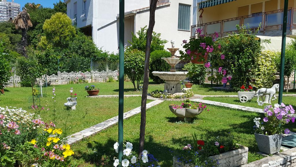 Apartments Paradiso Pola Esterno foto